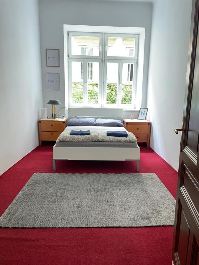 Volkstheater Apartment. Vienna Exterior photo